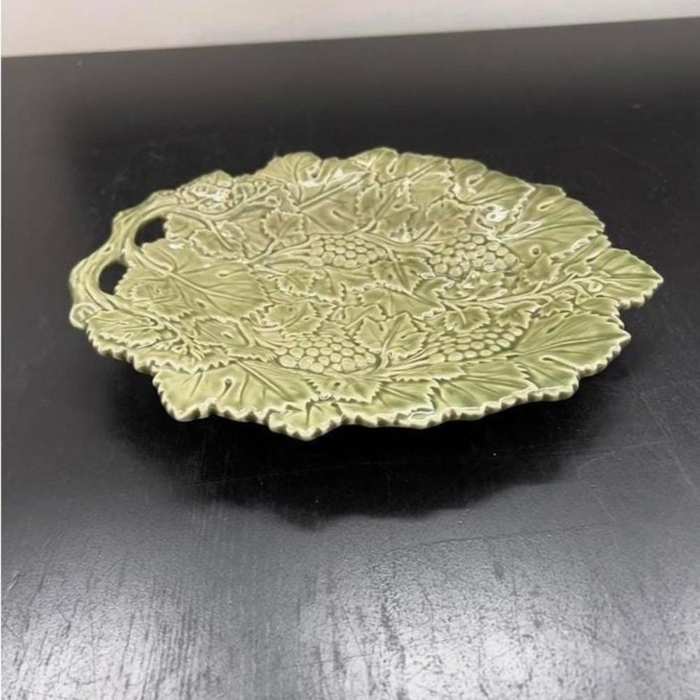 Olfaire Majolica‎ Grape Leaf Serving Platter Green Portugal Ceramic 13.5in